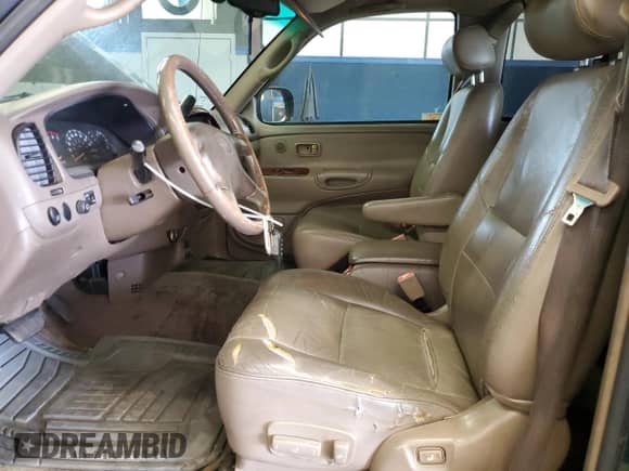2001 Toyota Tundra Limited z VIN 5TBBT48141S150804, wystawiony jako Copart lot #85075645 z przebiegiem 269 962 mil mil oraz Czysty tytuł • Clean title. Historia ofert i sprzedaży dostępna na DreamBid. Obrazek 7.