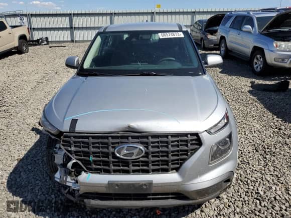 2020 Hyundai Venue SE with VIN KMHRB8A3XLU016322, listed as a Copart auction lot 66574873 with 45,469 mi miles and . Bid and sale history available at DreamBid. Image 5.