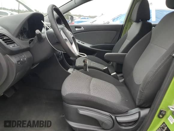 2012 Hyundai Accent GS z VIN KMHCT5AE7CU031833, wystawiony jako Copart lot #86186635 z przebiegiem 176 546 mil mil oraz Szkoda całkowita • Salvage title. Historia ofert i sprzedaży dostępna na DreamBid. Obrazek 7.