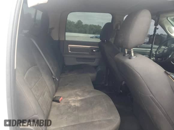 2019 Ram 1500 Warlock z VIN 1C6RR7LT5KS724700, wystawiony jako Copart lot #81709055 z przebiegiem 203 791 mil mil oraz Szkoda całkowita • Salvage title. Historia ofert i sprzedaży dostępna na DreamBid. Obrazek 10.