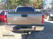 2012 Chevrolet Silverado 1500 LS z VIN 3GCPCREAXCG228826, wystawiony jako IAAI lot #41155616 z przebiegiem 223 683 mil mil oraz . Historia ofert i sprzedaży dostępna na DreamBid. Obrazek 17.