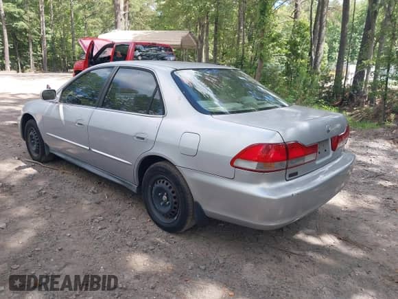2002 Honda Accord LX with VIN 1HGCG56492A130101, listed as a IAAI auction lot 42643424 with 249,349 mi miles and . Bid and sale history available at DreamBid. Image 3.