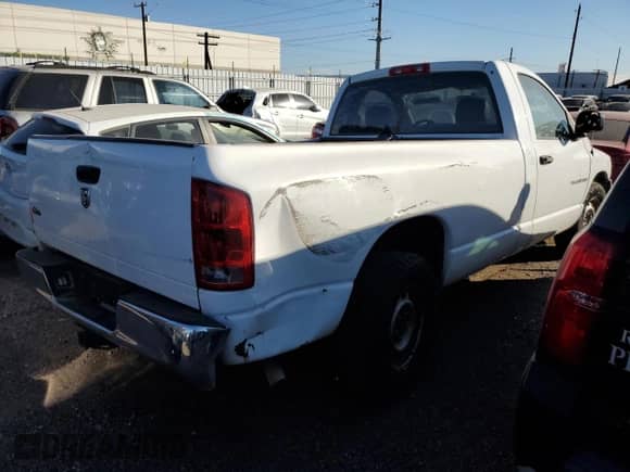 2005 Dodge 1500 SLT with VIN 1D7HA16N65J651259, listed as a Copart auction lot 71097483 with 247,904 mi miles and Salvage title. Bid and sale history available at DreamBid. Image 3.