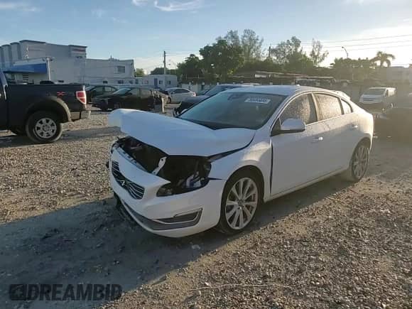 2018 Volvo S60 Inscription с VIN LYV402HKXJB185830, выставлен на аукционе Copart как лот 80485695 с пробегом 45 339 миль миль и Списание • Salvage title. История ставок и продаж доступна на DreamBid. Изображение 14.