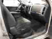 2009 Dodge 1500 ST с VIN 1D3HV16PX9J523877, выставлен на аукционе IAAI как лот 41406439 с пробегом 70 245 миль миль и . История ставок и продаж доступна на DreamBid. Изображение 5.