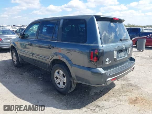 2006 Honda Pilot LX с VIN 5FNYF28186B041285, выставлен на аукционе IAAI как лот 43480356 с пробегом 221 601 миль миль и . История ставок и продаж доступна на DreamBid. Изображение 3.