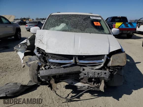 2014 Dodge Grand Caravan SXT z VIN 2C4RDGCG8ER289252, wystawiony jako Copart lot #80755915 z przebiegiem Nie podano mil oraz Szkoda całkowita • Salvage title. Historia ofert i sprzedaży dostępna na DreamBid. Obrazek 5.