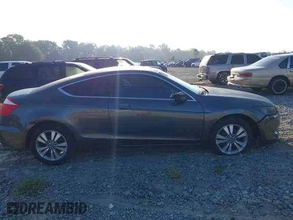 2010 Honda Accord LX-S с VIN 1HGCS1B30AA001876, выставлен на аукционе IAAI как лот 43004538 с пробегом 219 381 миль миль и . История ставок и продаж доступна на DreamBid. Изображение 13.