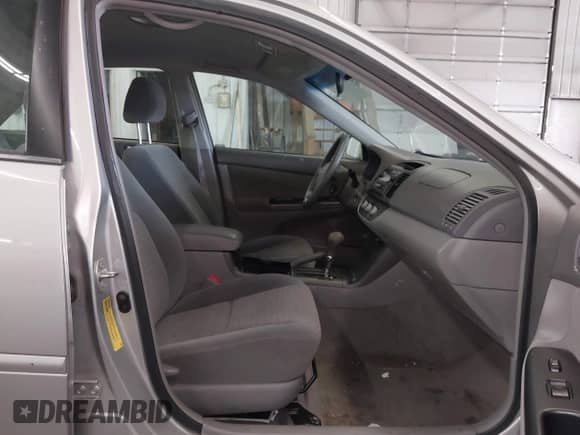 2005 Toyota Camry LE с VIN 4T1BE30K95U082044, выставлен на аукционе IAAI как лот 43149941 с пробегом 117 391 миль миль и . История ставок и продаж доступна на DreamBid. Изображение 5.