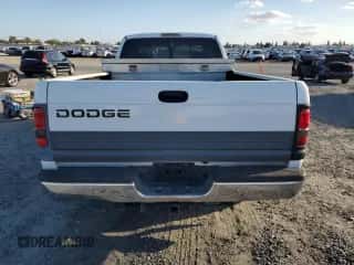 1999 Dodge 2500 с VIN 1B7KC2362XJ593196, выставлен на аукционе Copart как лот 86147875 с пробегом Не указан миль и Списание • Salvage title. История ставок и продаж доступна на DreamBid. Изображение 6.