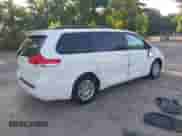 2014 Toyota Sienna XLE с VIN 5TDYK3DC8ES453676, выставлен на аукционе IAAI как лот 42301751 с пробегом 167 597 миль миль и . История ставок и продаж доступна на DreamBid. Изображение 4.