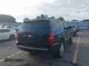 2009 Chevrolet Tahoe LTZ с VIN 1GNFC33079R108257, выставлен на аукционе IAAI как лот 43346778 с пробегом 296 581 миль миль и . История ставок и продаж доступна на DreamBid. Изображение 4.
