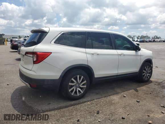 2020 Honda Pilot EX z VIN 5FNYF5H3XLB013342, wystawiony jako Copart lot #69369745 z przebiegiem 55 648 mil mil oraz Szkoda całkowita • Salvage title. Historia ofert i sprzedaży dostępna na DreamBid. Obrazek 3.