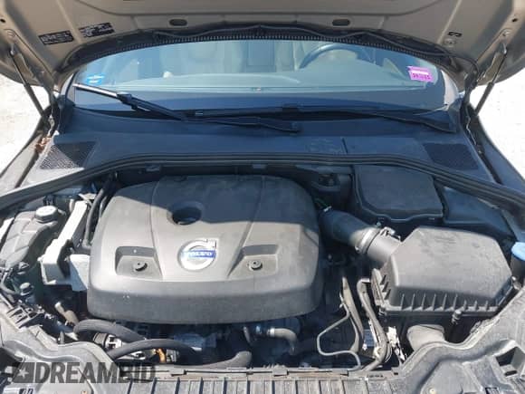 2015 Volvo S60 T5 Drive-E Premier with VIN YV126MFB8F2302747, listed as a IAAI auction lot 42247878 with 95,591 mi miles and . Bid and sale history available at DreamBid. Image 10.