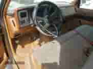 1989 Chevrolet Silverado 2500 с VIN 1GCFC24K9KE194820, выставлен на аукционе Copart как лот 49321135 с пробегом 128 005 миль миль и Списание • Salvage title. История ставок и продаж доступна на DreamBid. Изображение 8.