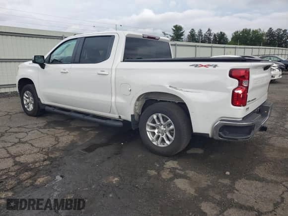 2023 Chevrolet Silverado 1500 LT with VIN 1GCPDKEK4PZ189007, listed as a Copart auction lot 67076105 with 10,698 mi miles and Salvage title. Bid and sale history available at DreamBid. Image 2.