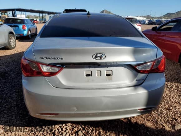 2012 Hyundai Sonata SE с VIN 5NPEC4AC8CH483631, выставлен на аукционе Copart как лот 86335505 с пробегом 88 596 миль миль и Списание • Salvage title. История ставок и продаж доступна на DreamBid. Изображение 6.