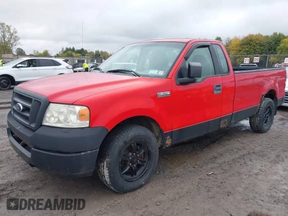 2006 Ford F-150 XL с VIN 1FTRF12W86NA19940, выставлен на аукционе IAAI как лот 43436708 с пробегом 98 147 миль миль и . История ставок и продаж доступна на DreamBid. Изображение 2.