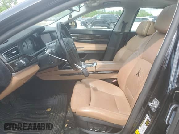 2011 BMW 7 Series 750Li xDrive с VIN WBAKC8C5XBC434477, выставлен на аукционе Copart как лот 52775484 с пробегом Не указан миль и Списание • Salvage title. История ставок и продаж доступна на DreamBid. Изображение 7.