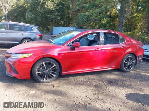 2020 Toyota Camry XSE z VIN 4T1K61AKXLU395343, wystawiony jako IAAI lot #43350130 z przebiegiem 79 904 mil mil oraz . Historia ofert i sprzedaży dostępna na DreamBid. Obrazek 14.