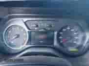 2023 Chevrolet Camaro 1SS с VIN 1G1FF1R79P0160976, выставлен на аукционе IAAI как лот 42264778 с пробегом 22 527 миль миль и . История ставок и продаж доступна на DreamBid. Изображение 7.