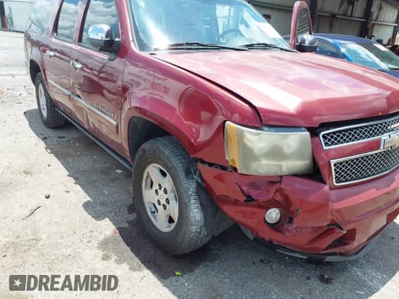 2009 Chevrolet Suburban LTZ z VIN 1GNFK36379J124126, wystawiony jako IAAI lot #42564602 z przebiegiem 210 343 mil mil oraz . Historia ofert i sprzedaży dostępna na DreamBid. Obrazek 6.