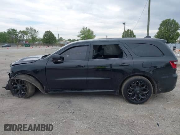 2019 Dodge Durango R/T z VIN 1C4SDJCT6KC585676, wystawiony jako IAAI lot #42350845 z przebiegiem 138 524 mil mil oraz . Historia ofert i sprzedaży dostępna na DreamBid. Obrazek 13.