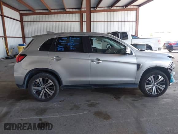 2021 Mitsubishi Outlander SE z VIN JA4APVAU3MU018046, wystawiony jako IAAI lot #43269861 z przebiegiem 80 820 mil mil oraz . Historia ofert i sprzedaży dostępna na DreamBid. Obrazek 13.