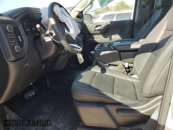 2024 Chevrolet Silverado 1500 Work Truck с VIN 1GCUDAED9RZ315315, выставлен на аукционе Copart как лот 48218885 с пробегом 6 434 миль миль и Списание • Salvage title. История ставок и продаж доступна на DreamBid. Изображение 7.