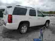 2011 Chevrolet Tahoe LS z VIN 1GNSCAE07BR263350, wystawiony jako Copart lot #85188265 z przebiegiem 210 283 mil mil oraz Szkoda całkowita • Salvage title. Historia ofert i sprzedaży dostępna na DreamBid. Obrazek 3.