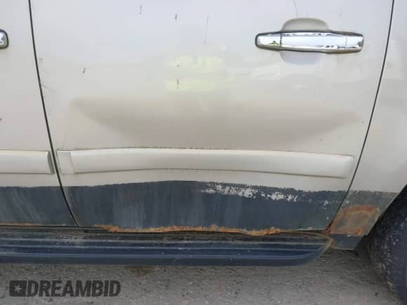 2008 Chevrolet Avalanche LTZ с VIN 3GNFK12318G186681, выставлен на аукционе IAAI как лот 43443772 с пробегом 169 001 миль миль и . История ставок и продаж доступна на DreamBid. Изображение 6.