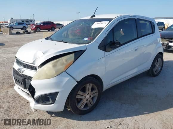 2014 Chevrolet Spark LS с VIN KL8CB6S97EC581937, выставлен на аукционе IAAI как лот 43015675 с пробегом 145 033 миль миль и . История ставок и продаж доступна на DreamBid. Изображение 17.
