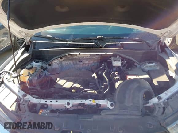 2022 Chevrolet TrailBlazer LS z VIN KL79MMS27NB101708, wystawiony jako IAAI lot #43438826 z przebiegiem 111 342 mil mil oraz . Historia ofert i sprzedaży dostępna na DreamBid. Obrazek 10.