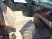 2008 Chevrolet Tahoe LTZ с VIN 1GNFC13018J101046, выставлен на аукционе IAAI как лот 43251015 с пробегом 207 385 миль миль и . История ставок и продаж доступна на DreamBid. Изображение 5.