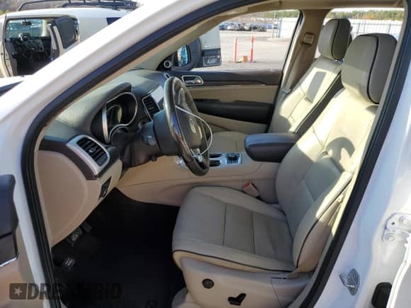 2020 Jeep Grand Cherokee Summit z VIN 1C4RJFJG8LC370358, wystawiony jako Copart lot #45652485 z przebiegiem 62 529 mil mil oraz Szkoda całkowita • Salvage title. Historia ofert i sprzedaży dostępna na DreamBid. Obrazek 7.