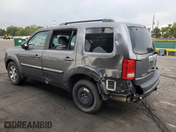 2010 Honda Pilot Touring with VIN 5FNYF4H88AB015853, listed as a Copart auction lot 66453385 with 75,124 mi miles and Clean title. Bid and sale history available at DreamBid. Image 2.