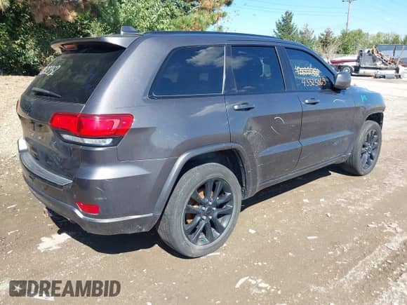 2018 Jeep Grand Cherokee Altitude с VIN 1C4RJFAG4JC102517, выставлен на аукционе IAAI как лот 43325063 с пробегом 124 074 миль миль и . История ставок и продаж доступна на DreamBid. Изображение 4.