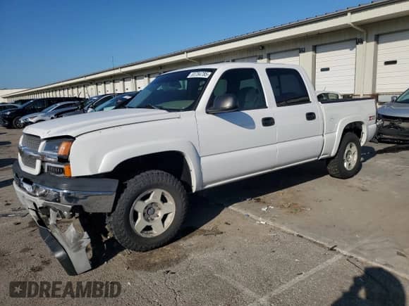 2005 Chevrolet Silverado 1500 LS с VIN 2GCEK13T151331497, выставлен на аукционе Copart как лот 83784785 с пробегом 224 111 миль миль и Списание • Salvage title. История ставок и продаж доступна на DreamBid. Изображение 1.