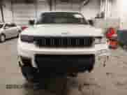 2024 Jeep Grand Cherokee Limited with VIN 1C4RJKBG1R8563129, listed as a IAAI auction lot 42289044 with 29,655 mi miles and . Bid and sale history available at DreamBid. Image 13.