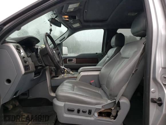 2013 Ford F-150 FX4 с VIN 1FTFW1ET5DKD57038, выставлен на аукционе Copart как лот 65707124 с пробегом 135 444 миль миль и Чистый • Clean title. История ставок и продаж доступна на DreamBid. Изображение 7.