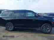 2024 Chevrolet Tahoe Z71 с VIN 1GNSKPKD6RR405548, выставлен на аукционе IAAI как лот 41508313 с пробегом 1 749 миль миль и . История ставок и продаж доступна на DreamBid. Изображение 13.