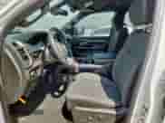 2024 Ram 1500 Big Horn с VIN 1C6SRFFT4RN106901, выставлен на аукционе Copart как лот 69781775 с пробегом 20 354 миль миль и Чистый • Clean title. История ставок и продаж доступна на DreamBid. Изображение 7.