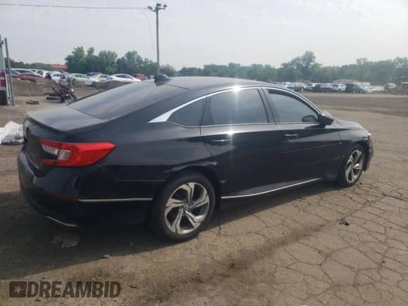 2018 Honda Accord EX-L with VIN 1HGCV1F69JA150668, listed as a Copart auction lot 60212795 with 106,341 mi miles and Salvage title. Bid and sale history available at DreamBid. Image 3.
