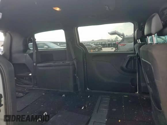 2018 Dodge Grand Caravan SE Plus with VIN 2C4RDGBG5JR200085, listed as a Copart auction lot 84790645 with 169,067 mi miles and Salvage title. Bid and sale history available at DreamBid. Image 11.