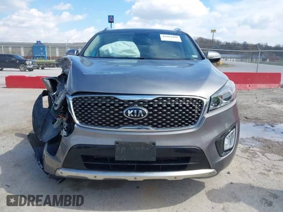 2017 Kia Sorento SX z VIN 5XYPKDA59HG255455, wystawiony jako IAAI lot #41884480 z przebiegiem 111 407 mil mil oraz . Historia ofert i sprzedaży dostępna na DreamBid. Obrazek 12.