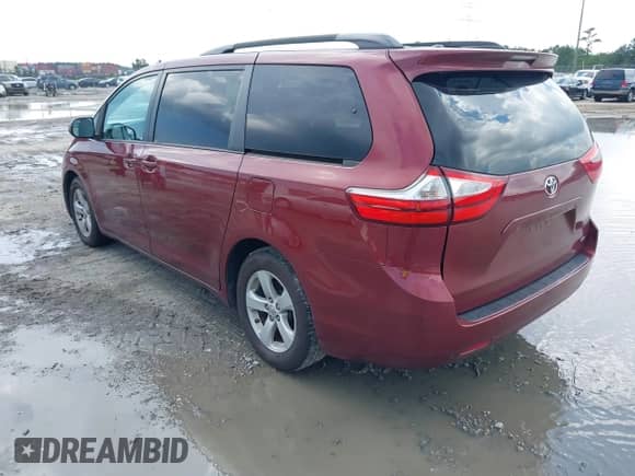 2017 Toyota Sienna LE Auto Access Seat with VIN 5TDKZ3DC0HS810922, listed as a IAAI auction lot 42726470 with 249,523 mi miles and . Bid and sale history available at DreamBid. Image 3.