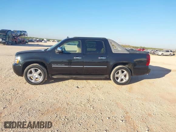2010 Chevrolet Avalanche LTZ с VIN 3GNNCGE06AG264374, выставлен на аукционе IAAI как лот 43451263 с пробегом 177 737 миль миль и . История ставок и продаж доступна на DreamBid. Изображение 14.