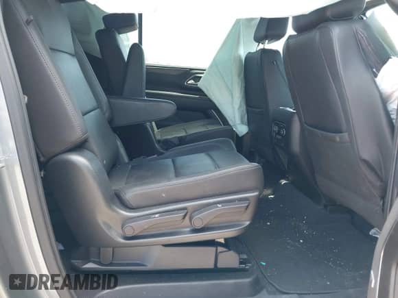 2022 Chevrolet Suburban Z71 с VIN 1GNSKDKDXNR331866, выставлен на аукционе IAAI как лот 41950396 с пробегом Не указан миль и . История ставок и продаж доступна на DreamBid. Изображение 8.