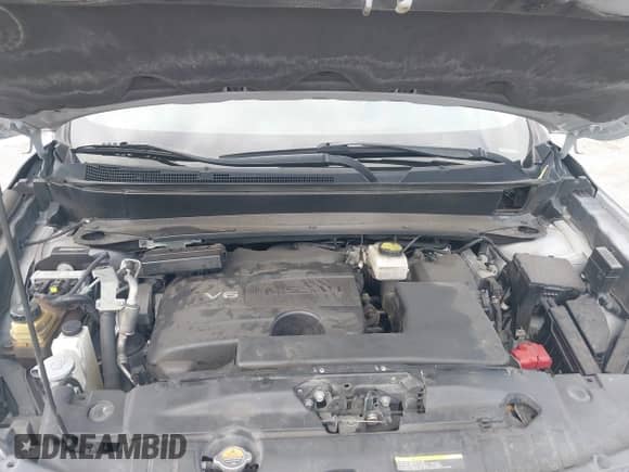 2018 Nissan Pathfinder S with VIN 5N1DR2MN9JC637022, listed as a IAAI auction lot 40555746 with 96,269 mi miles and . Bid and sale history available at DreamBid. Image 10.