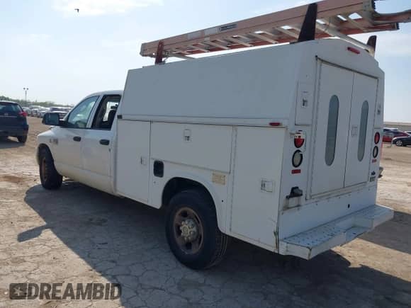 2007 Dodge RAM с VIN 3D6WL38C07G724207, выставлен на аукционе IAAI как лот 41887902 с пробегом 302 062 миль миль и . История ставок и продаж доступна на DreamBid. Изображение 3.